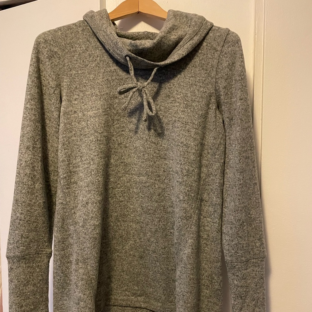 NWT | Ricki’s Long Sleeve Pullover